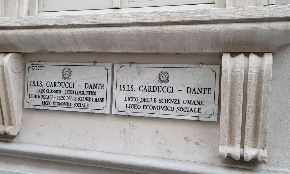 Intelligenza artificale nelle scuole